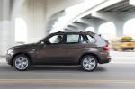 BMW X5 xDrive 5.0i 2010 года